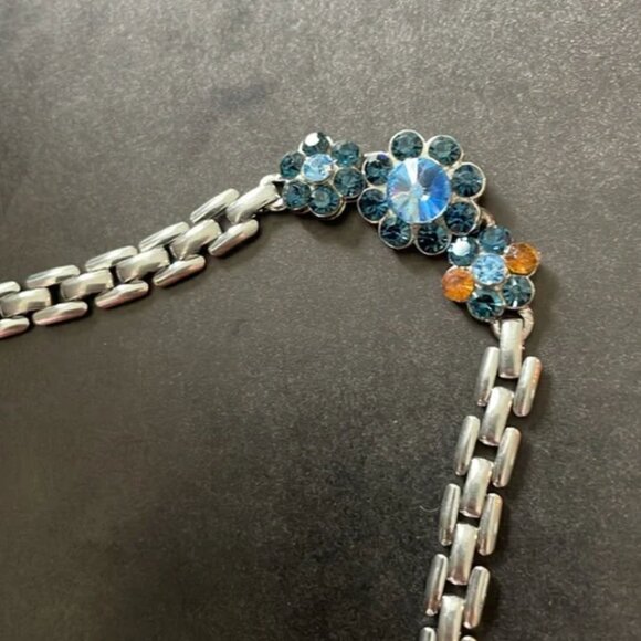 Free with Purchase - Picture 5 of 14